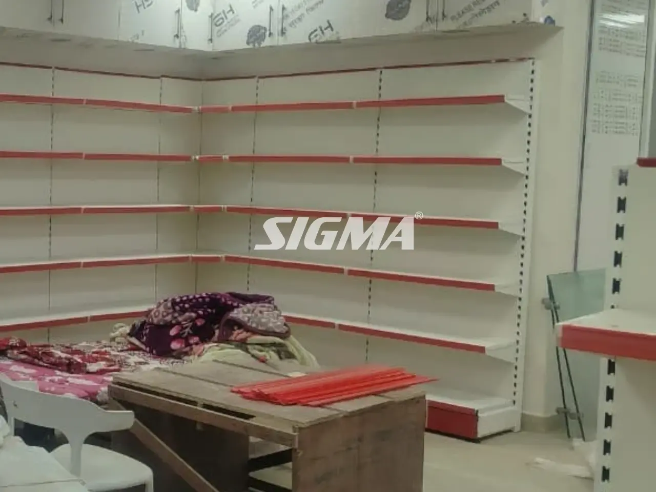 332493487_premium-display-Racks-Balaghat2.webp