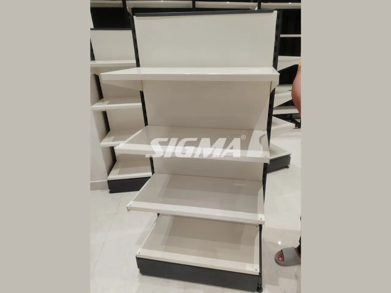 424478752_Premium-Display-Racks-in-Raigarh1.webp