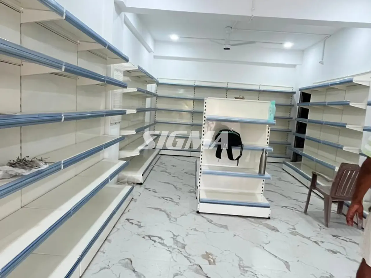 968636910_Premium-Display-Racks-in-gorakhpur.webp